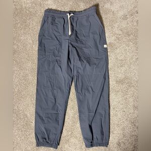 Women’s Vuori Miles Jogger | Size medium